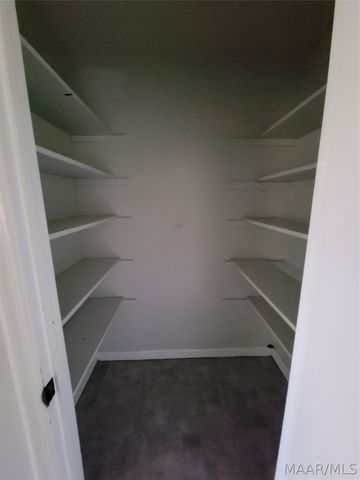 1048 Biscayne Drive, Montgomery, AL 36116