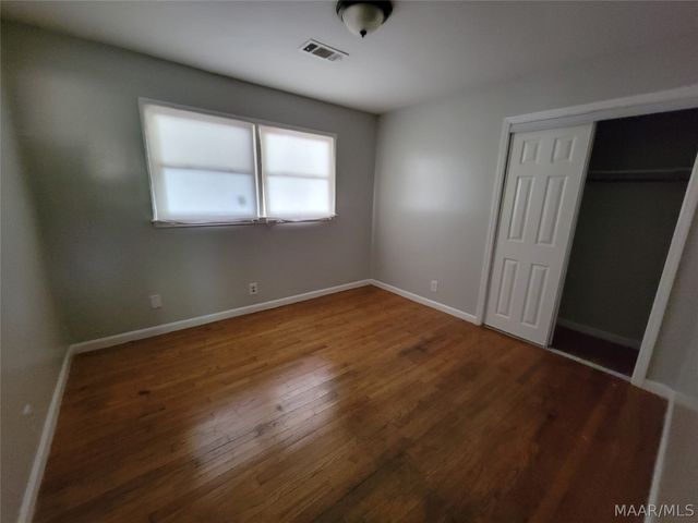 1048 Biscayne Drive, Montgomery, AL 36116