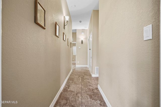 7245 CANYON WREN Avenue, El Paso, TX 79911