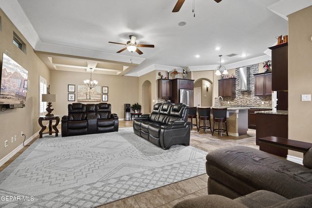 7245 CANYON WREN Avenue, El Paso, TX 79911