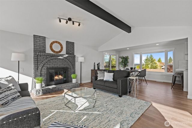 1817 58th Street NE, Tacoma, WA 98422