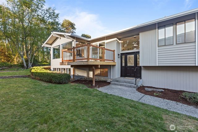 1817 58th Street NE, Tacoma, WA 98422
