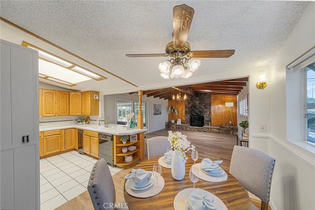 542 N Louise Avenue, Azusa, CA 91702