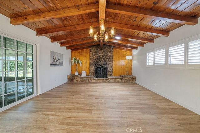 542 N Louise Avenue, Azusa, CA 91702