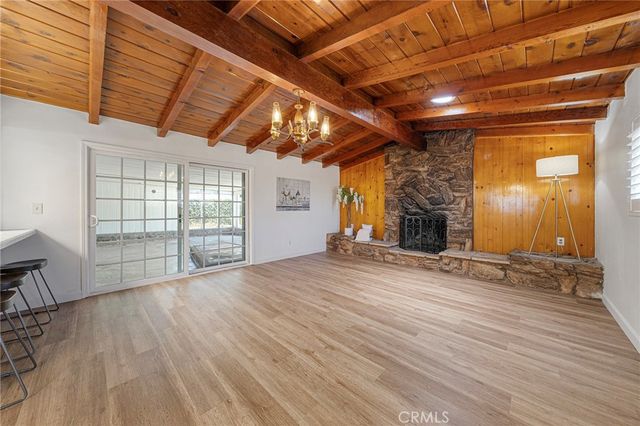542 N Louise Avenue, Azusa, CA 91702