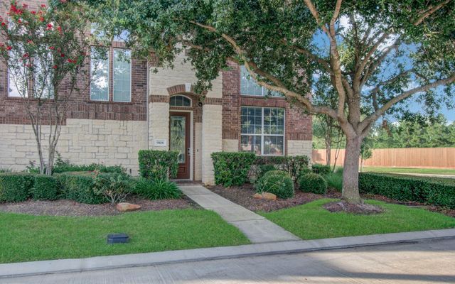 9106 Sunlight Oak Lane, Houston, TX 77070