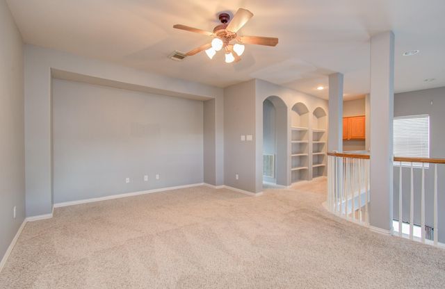 9106 Sunlight Oak Lane, Houston, TX 77070