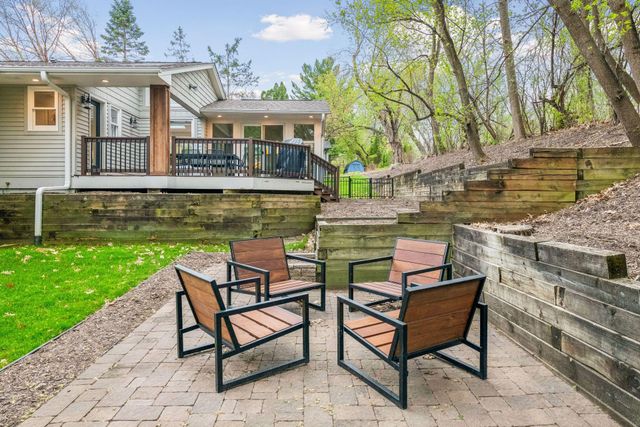 4904 Prescott Circle, Edina, MN 55436