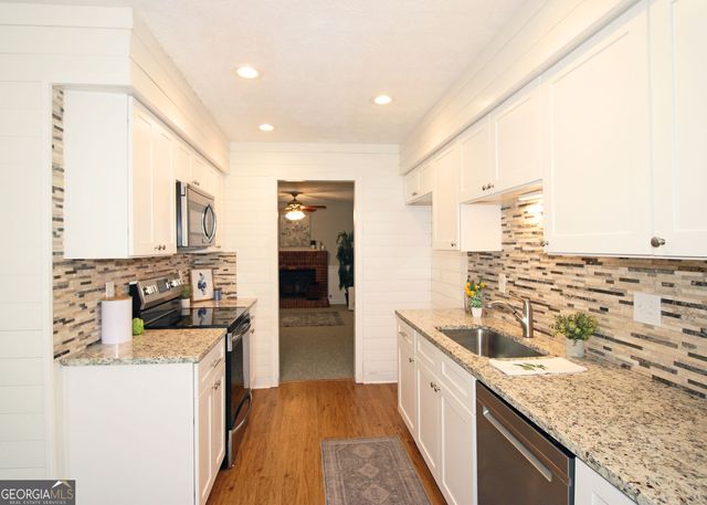 392 Hamilton Trace, Marietta, GA 30068