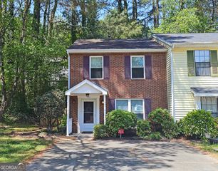392 Hamilton Trace, Marietta, GA 30068