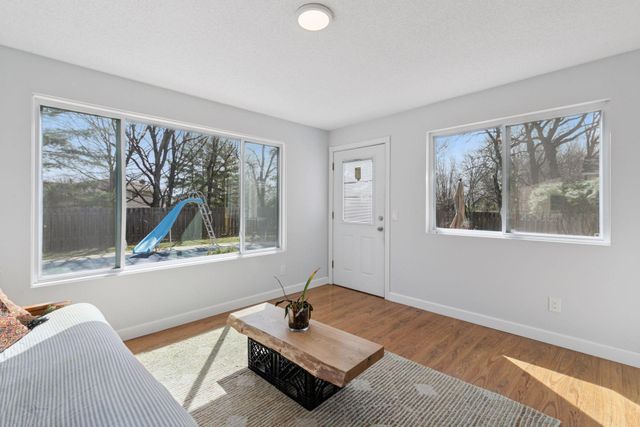 15011 Oakland Avenue, Burnsville, MN 55306