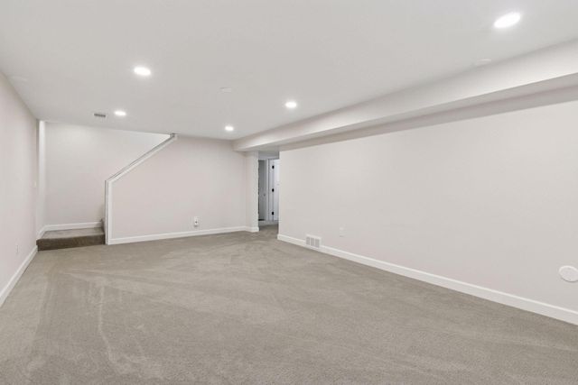 15011 Oakland Avenue, Burnsville, MN 55306