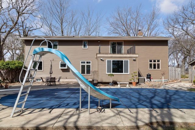 15011 Oakland Avenue, Burnsville, MN 55306