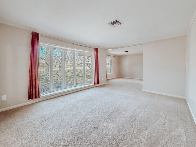 2213 Dartmouth Lane, Corsicana, TX 75110