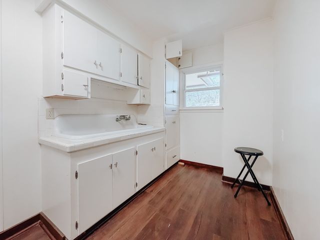 2213 Dartmouth Lane, Corsicana, TX 75110