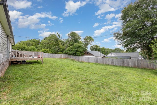 810 4th Street, Kings Mountain, NC 28086
