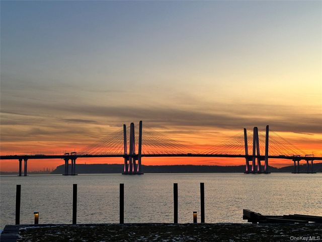 4 Lighthouse Landing PH522, Sleepy Hollow, NY 10591