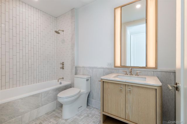 4 Lighthouse Landing PH522, Sleepy Hollow, NY 10591