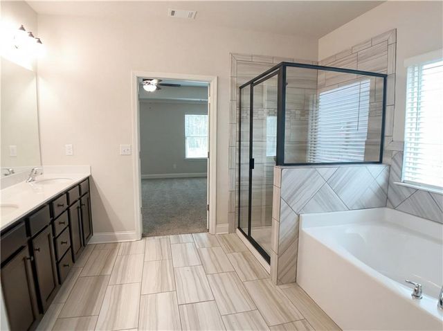 3315 Linstead Court, Loganville, GA 30052