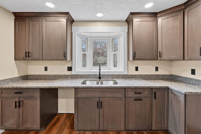 1642 Fairview School Rd, Slippery Rock Twp, PA 16117