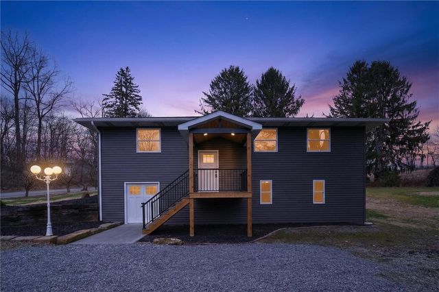 1642 Fairview School Rd, Slippery Rock Twp, PA 16117