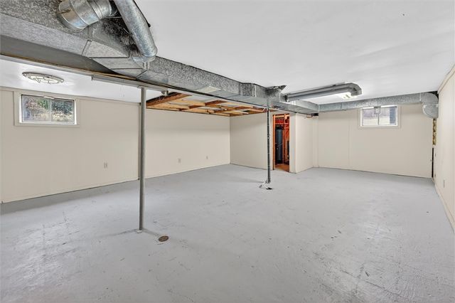 1642 Fairview School Rd, Slippery Rock Twp, PA 16117
