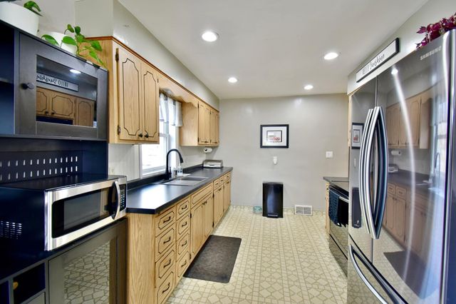 107 3rd Avenue SE, Saint Joseph, MN 56374