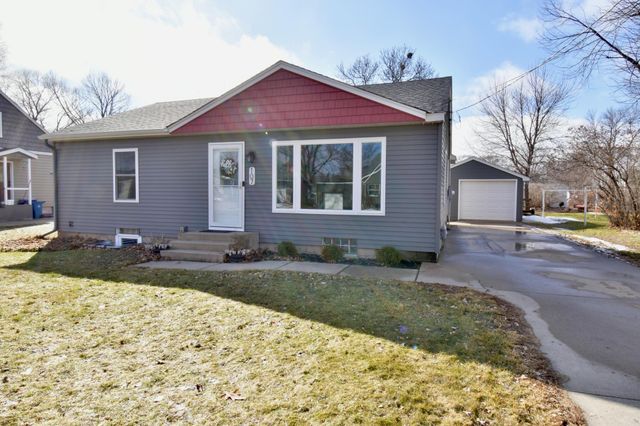 107 3rd Avenue SE, Saint Joseph, MN 56374