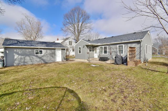 107 3rd Avenue SE, Saint Joseph, MN 56374