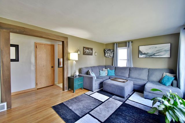 107 3rd Avenue SE, Saint Joseph, MN 56374