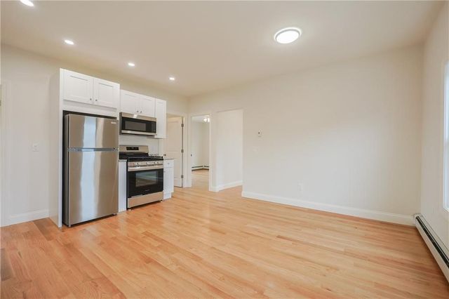 529 Wood St 4th floor Street 4, Bristol, RI 02809