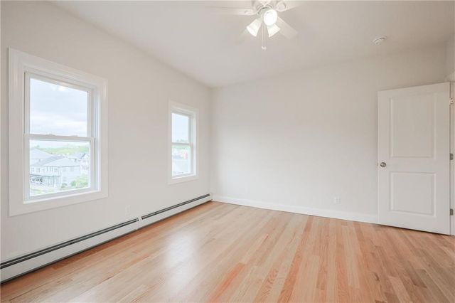 529 Wood St 4th floor Street 4, Bristol, RI 02809