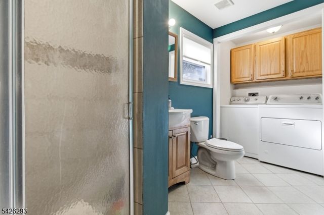 86 Hiawatha Blvd, Parsippany-troy Hills Twp., NJ 07034