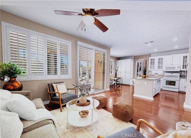 29 Villa Roma, Lake Elsinore, CA 92532