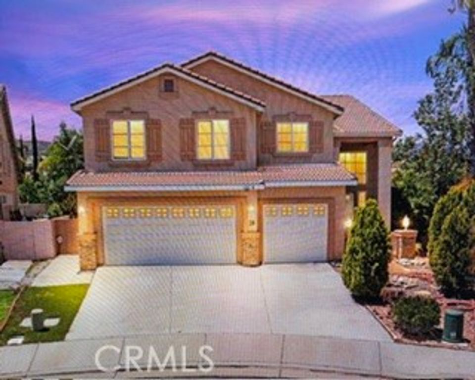 29 Villa Roma, Lake Elsinore, CA 92532