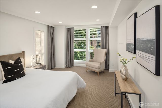 429 13th Avenue E, Seattle, WA 98102