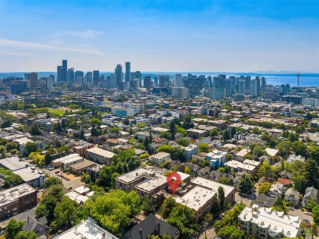 429 13th Avenue E, Seattle, WA 98102