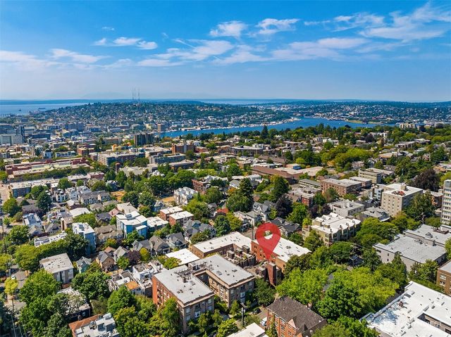 429 13th Avenue E, Seattle, WA 98102