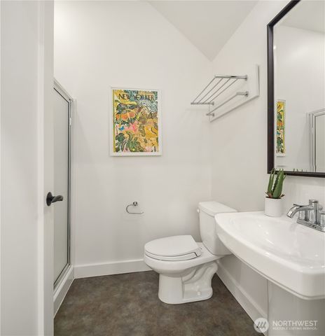429 13th Avenue E, Seattle, WA 98102