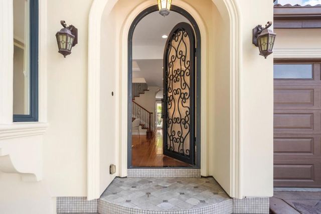 10207 Orange Avenue, Cupertino, CA 95014