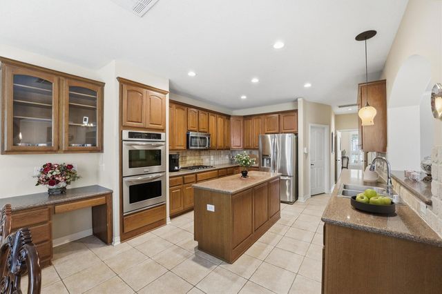 16018 Lower Lake Drive, Cypress, TX 77433