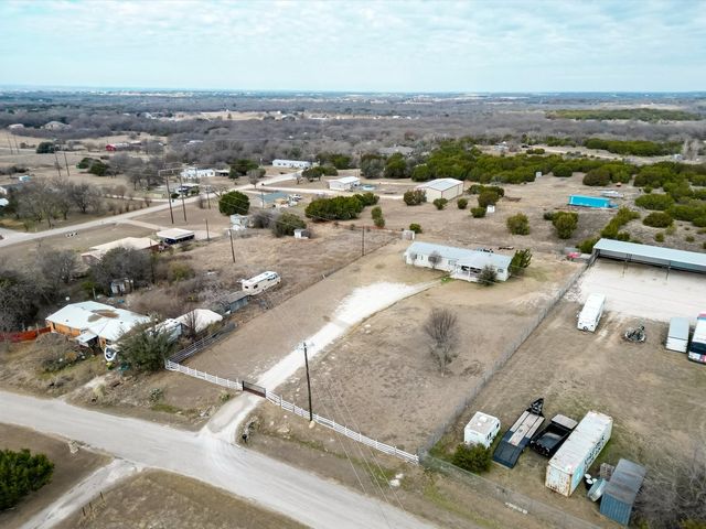 5206 Buttercup Court, Granbury, TX 76049