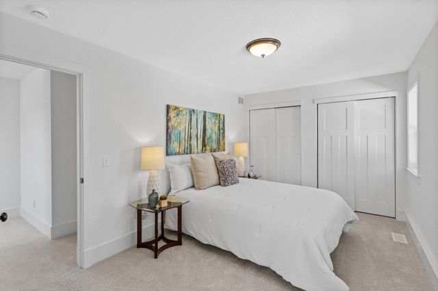 582 York Avenue, Saint Paul, MN 55130