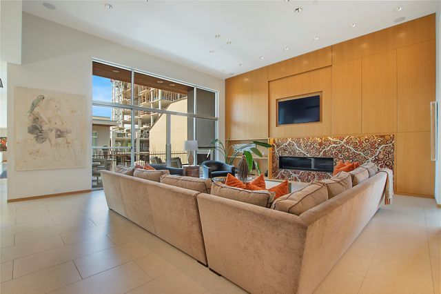 2913 Sale Street, Dallas, TX 75219