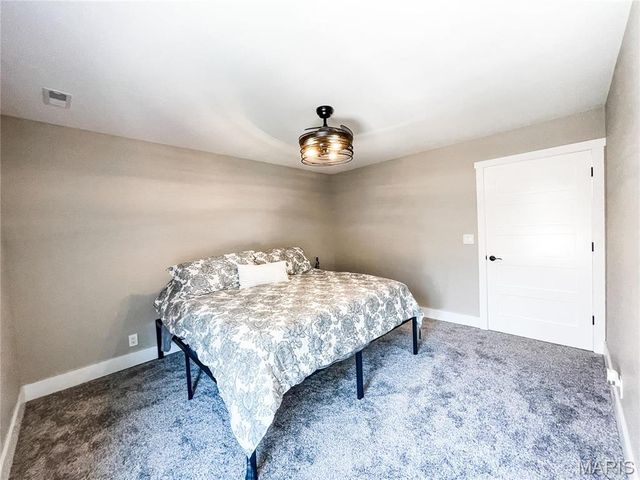 118 W Belleville Street, Nashville, IL 62263