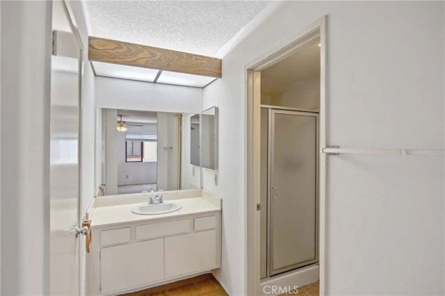 18183 Sundowner Way 851, Canyon Country, CA 91387