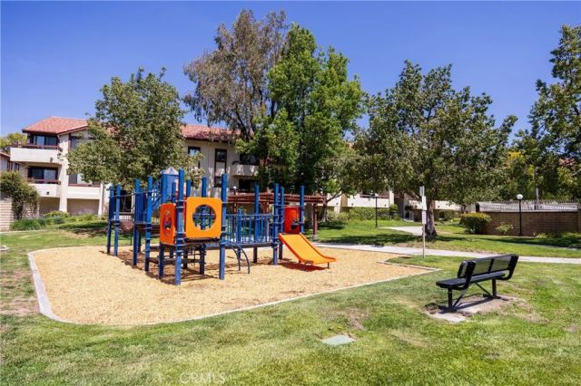 18183 Sundowner Way 851, Canyon Country, CA 91387