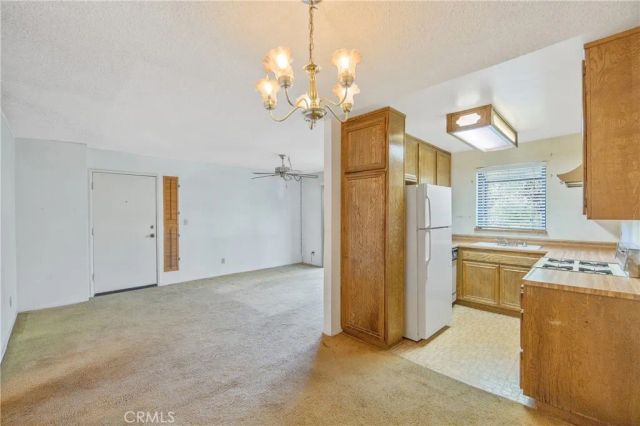 18183 Sundowner Way 851, Canyon Country, CA 91387