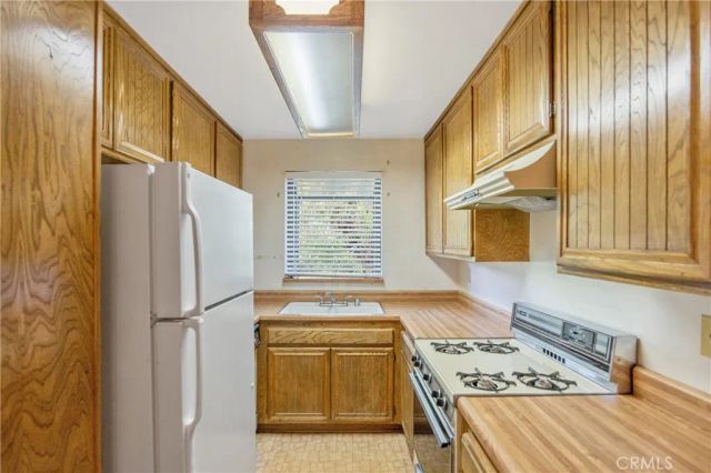 18183 Sundowner Way 851, Canyon Country, CA 91387