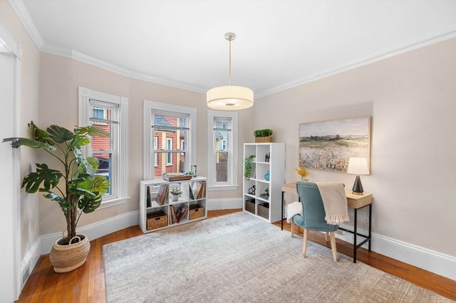 36 Chester St, Melrose, MA 02176